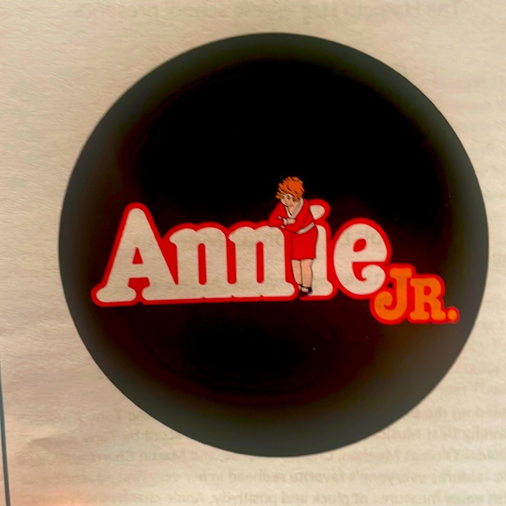 Annie jr sticker
